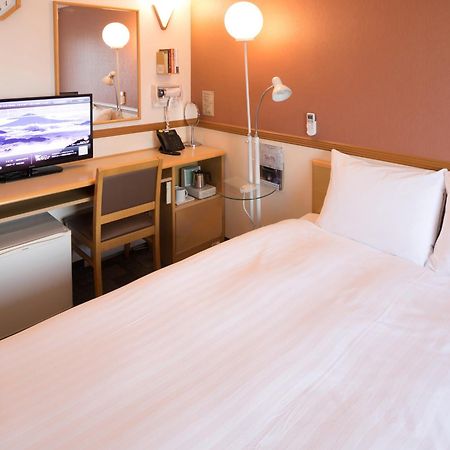 Toyoko Inn Hakata-Eki Minami Фукуока Екстериор снимка